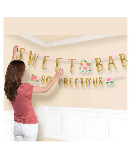 FLORAL BABY GIRL JUMBO LETTER BANNER