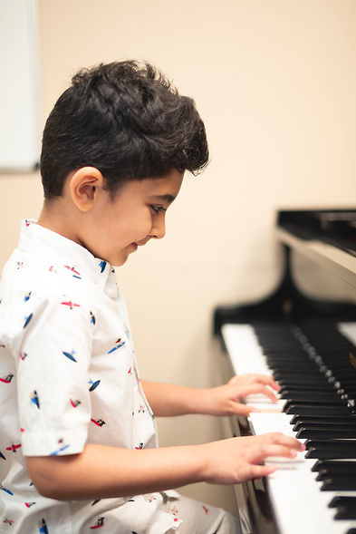 Cosmo-SchoolofMusic-Students-0245.jpg