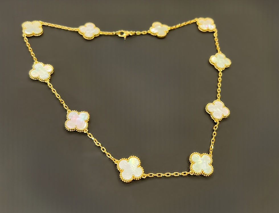 Golden White 10 Clover Necklace 