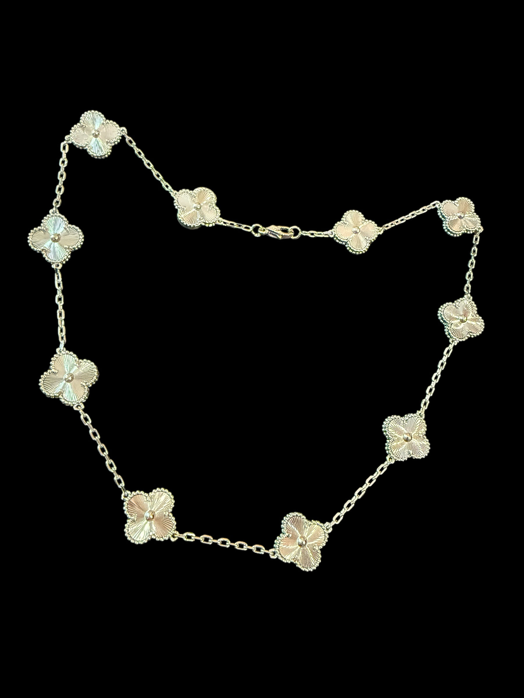 Laser Silver 10 Clover Necklace 