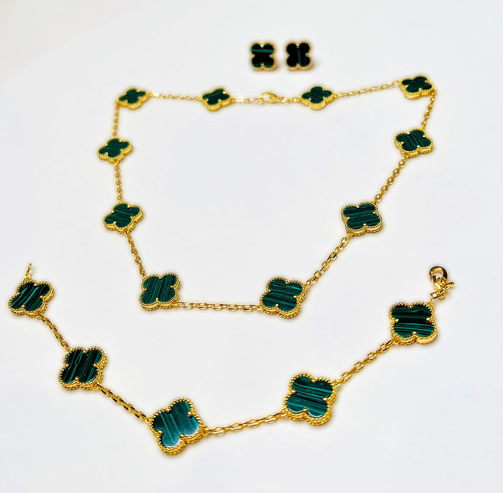 Thumbnail: Golden Green Four Clover Set ( 10 clover Necklace)