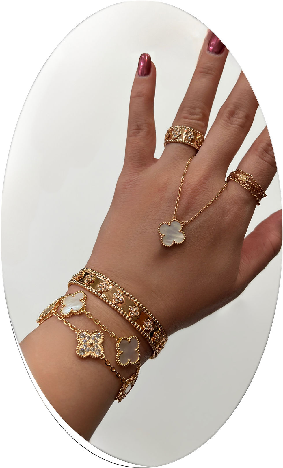 Thumbnail: Rose Golden White Four Clover Necklace (1 pendant )