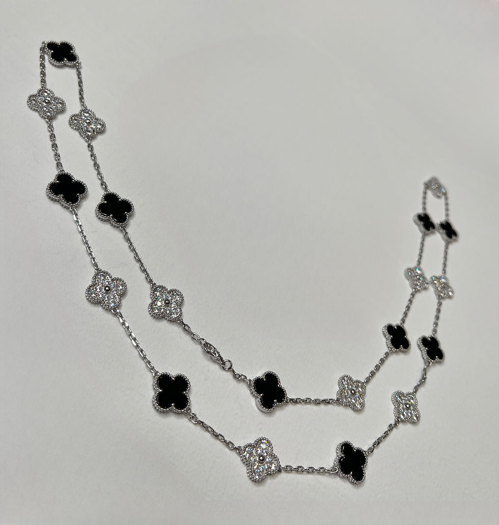 Thumbnail: White Black Stone Four Clover Full Set (20 clover Necklace)