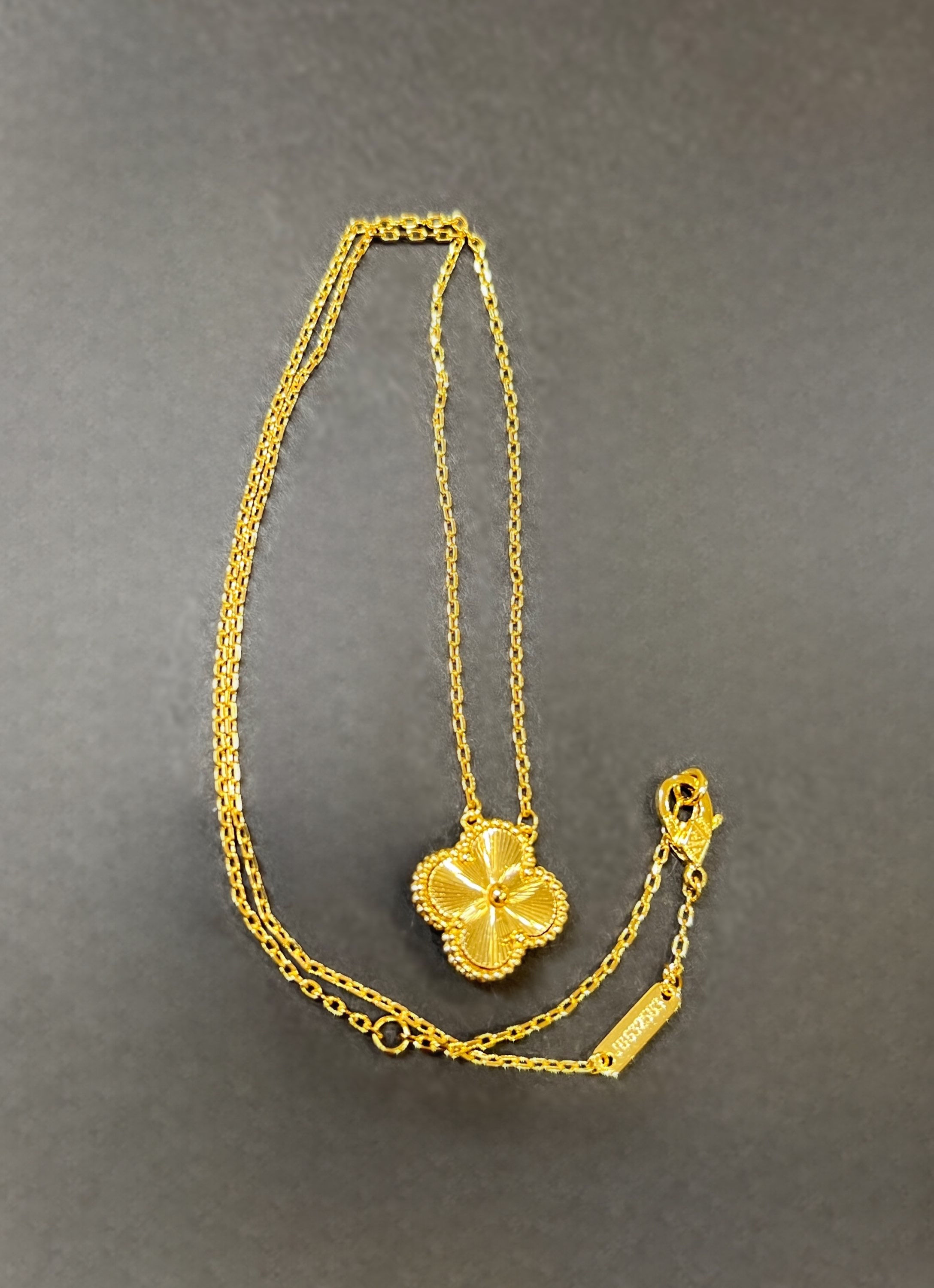 Laser Gold Four Clover Necklace (1 motif necklace) 