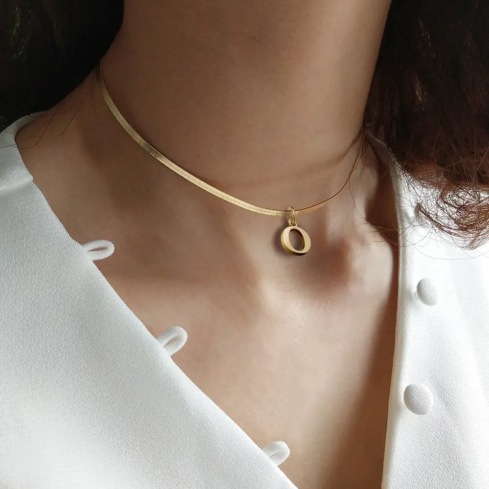 Collier alphabet en Acier inoxydable