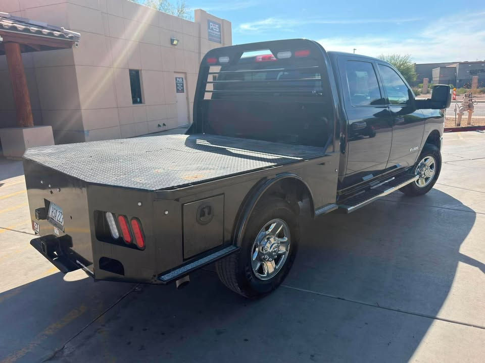 Thumbnail: 2024 Ram 2500 Crew Cab Pickup 4x4 Flatbed