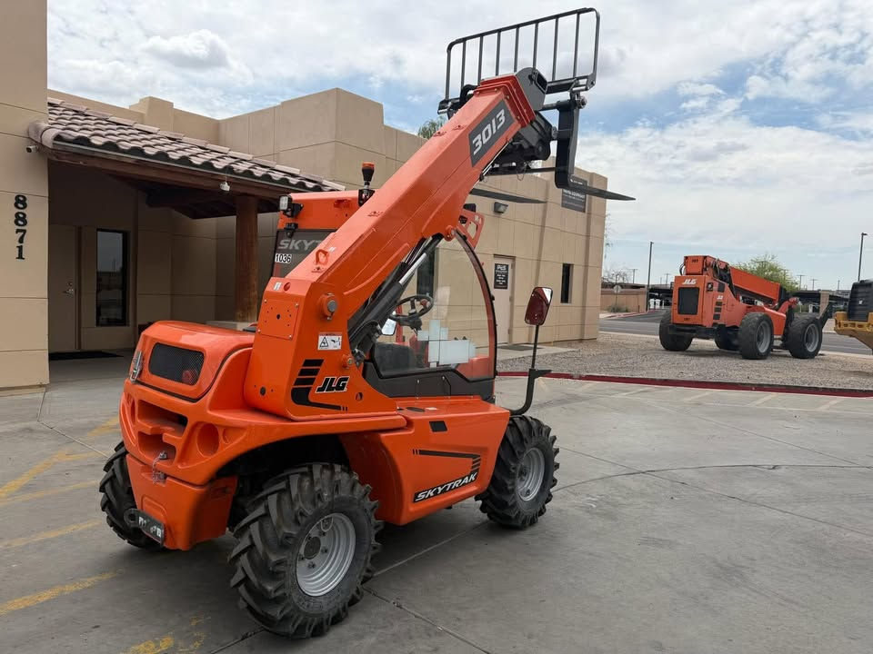 Thumbnail: 2026 JLG SkyTrak 3013 Telehandler