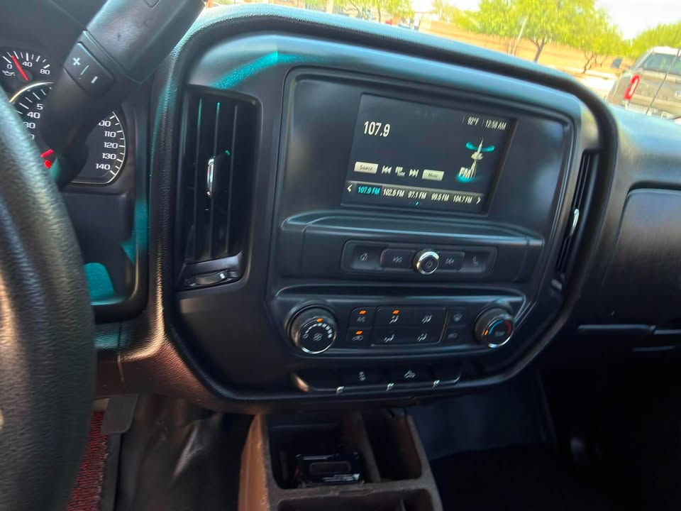 Thumbnail: 2016 Chevrolet Silverado 2500hd Service Truck