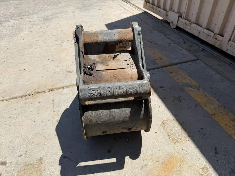 Thumbnail: Bobcat 12" Bucket E32/35