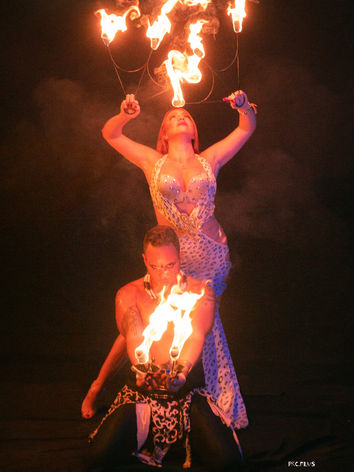 PHOTO-2022-11-12-22-58-34 7.jpg