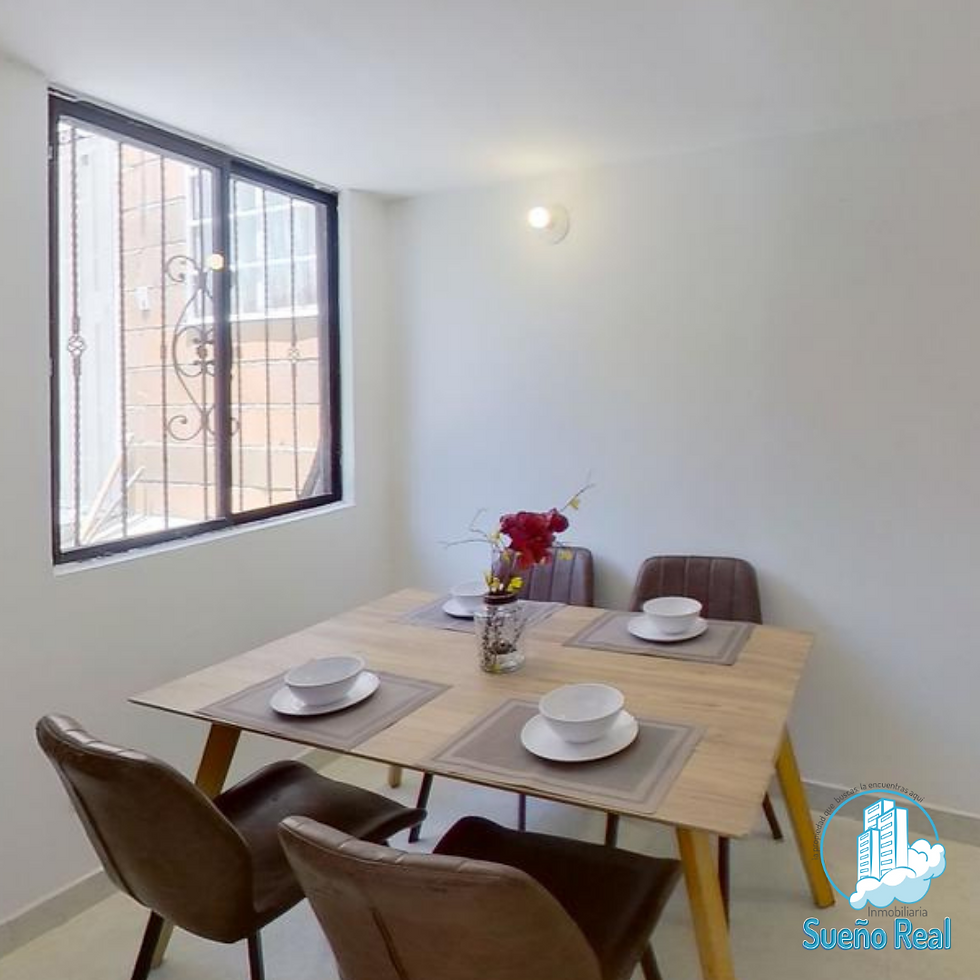 Miniatura: HERMOSA CASA DE 3 PISOS CERCA AL CENTRO COMERCIAL PUERTA DEL NORTE. MUY CENTRAL