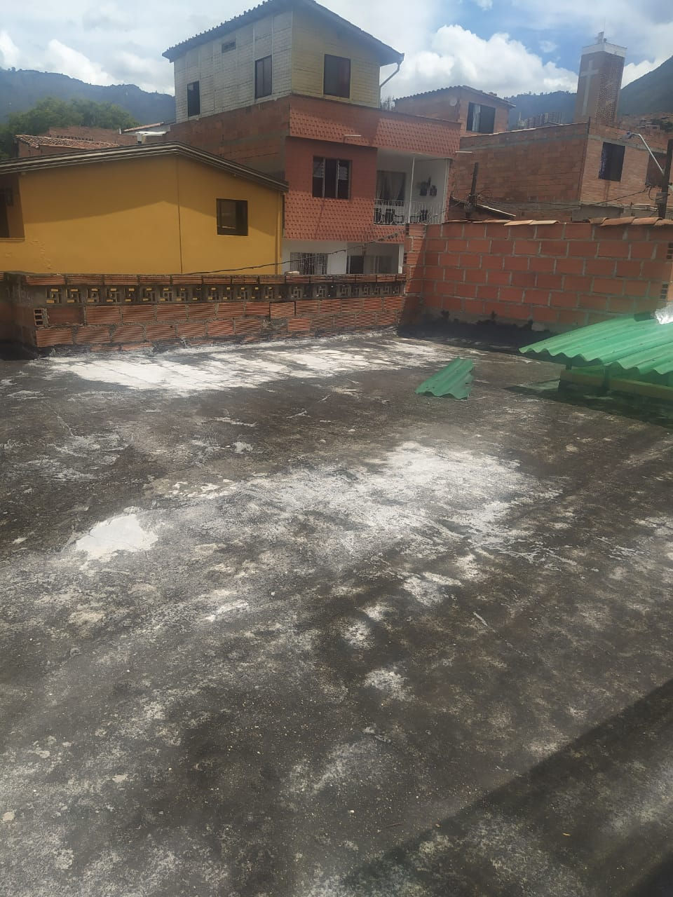 Miniatura: ¡GRAN OPORTUNIDAD DE INVERSIÓN! ESQUINA EN NIQUIA PARA  PROYECTO DE APARTAMENTO