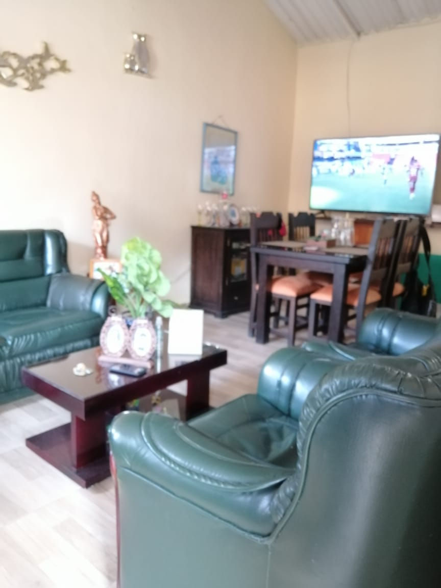 Miniatura: CASA 2 DO PISOEN TECHO CON ANTE JARDIN EN NIQUIACERCA A LA DIAGONAL 61