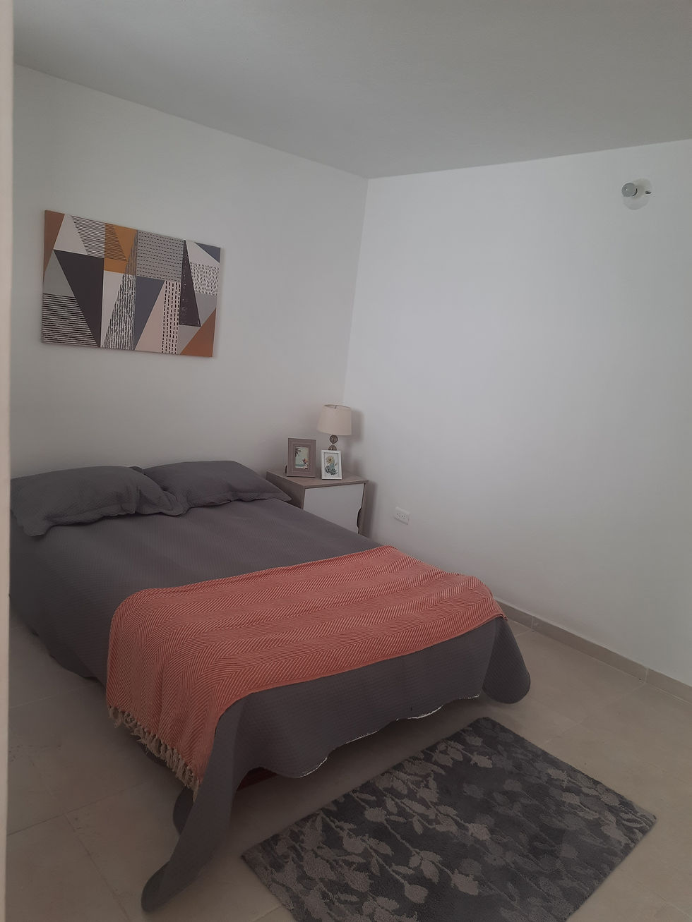 Miniatura: SE VENDE APARTAMENTO EN CASTILLA, TOTALMENTE TERMINADO PARA ESTRENAR.