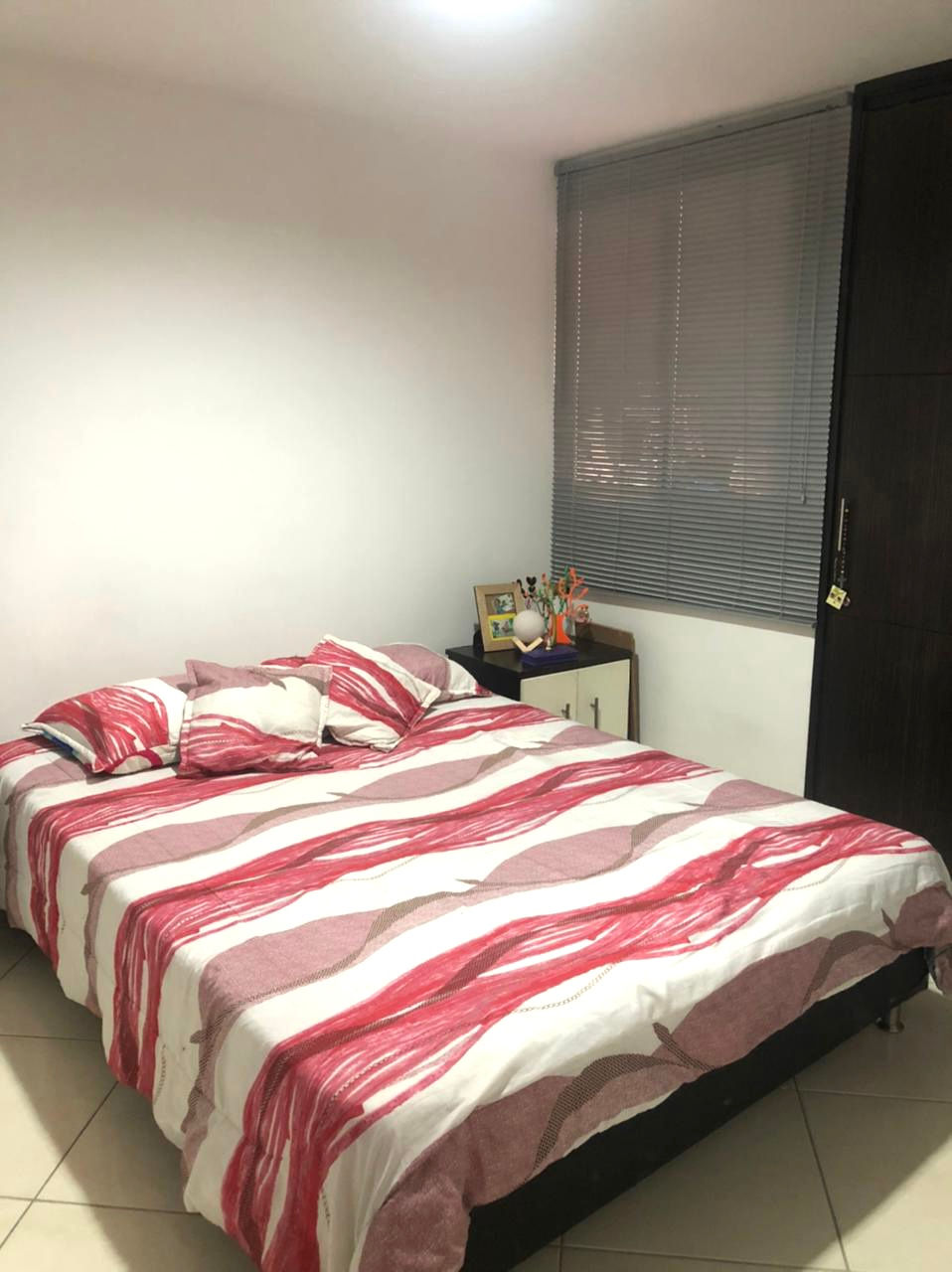 Miniatura: Casa amplia primer piso en Cabañas Totalmente terminada cerca a la Autopista