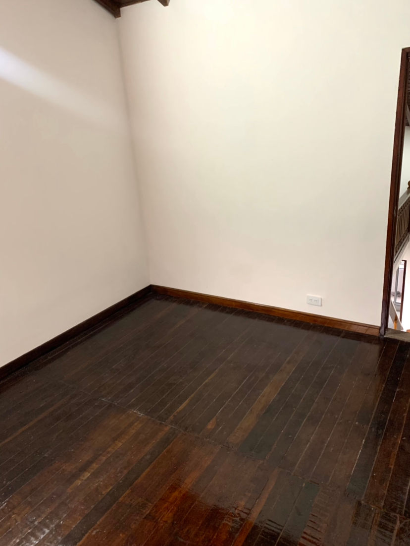 Miniatura: Casa Unifamiliar en Barrio Florida a una cuadra de la Autopista