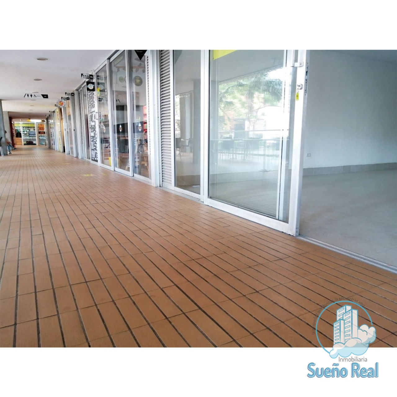 OPORTUNIDAD PARA RECIBIR GRAN RENTABILIDAD. LOCAL COMERCIAL