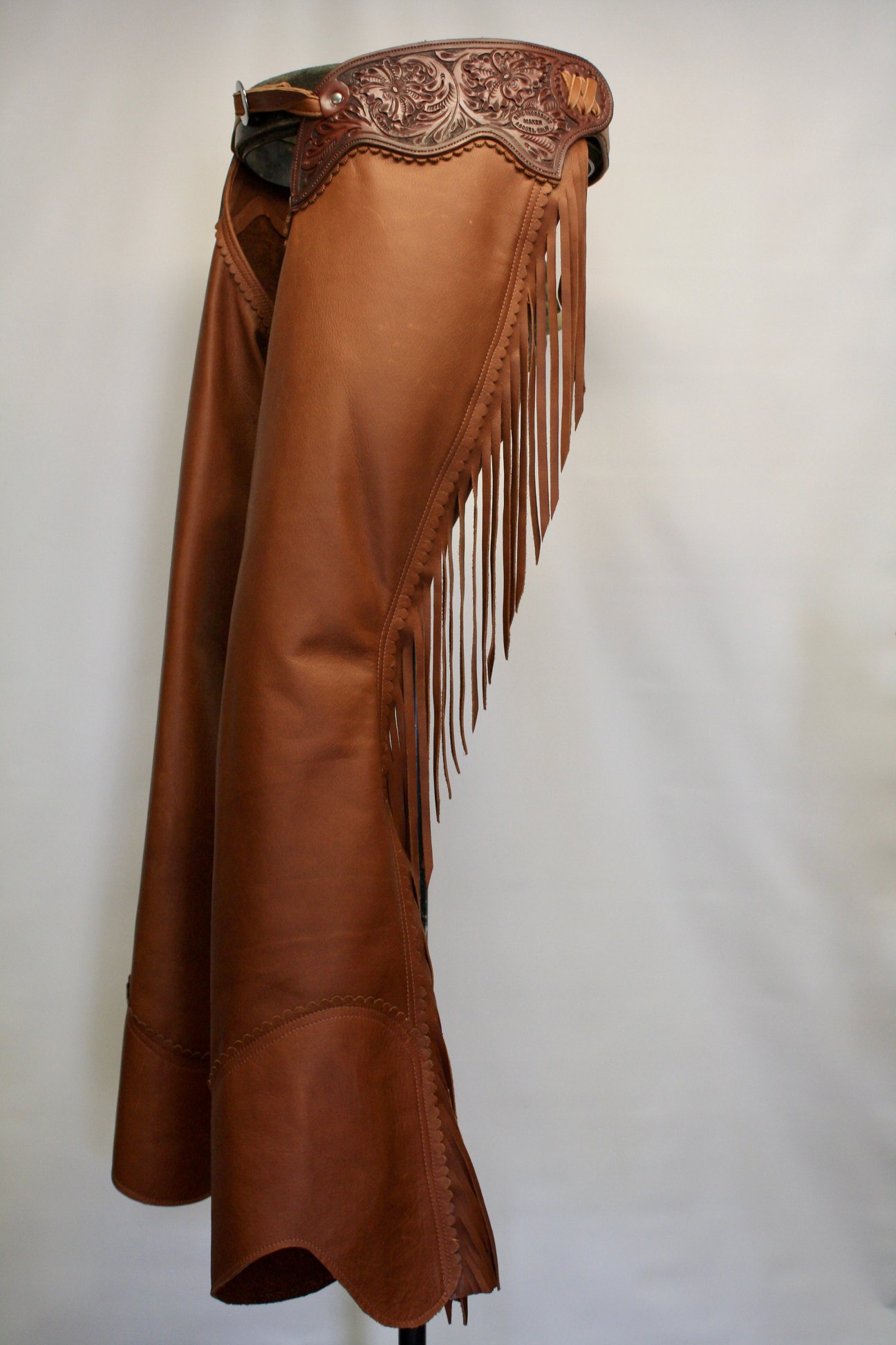 Mahogany Working Western