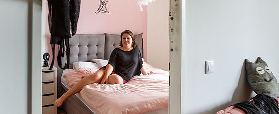 Standard_Manuela Eigelsreiter im Bett_ed