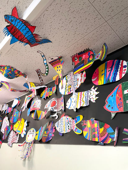 Swimming Fish　「英語でアート」ワークショップのディスプレイ