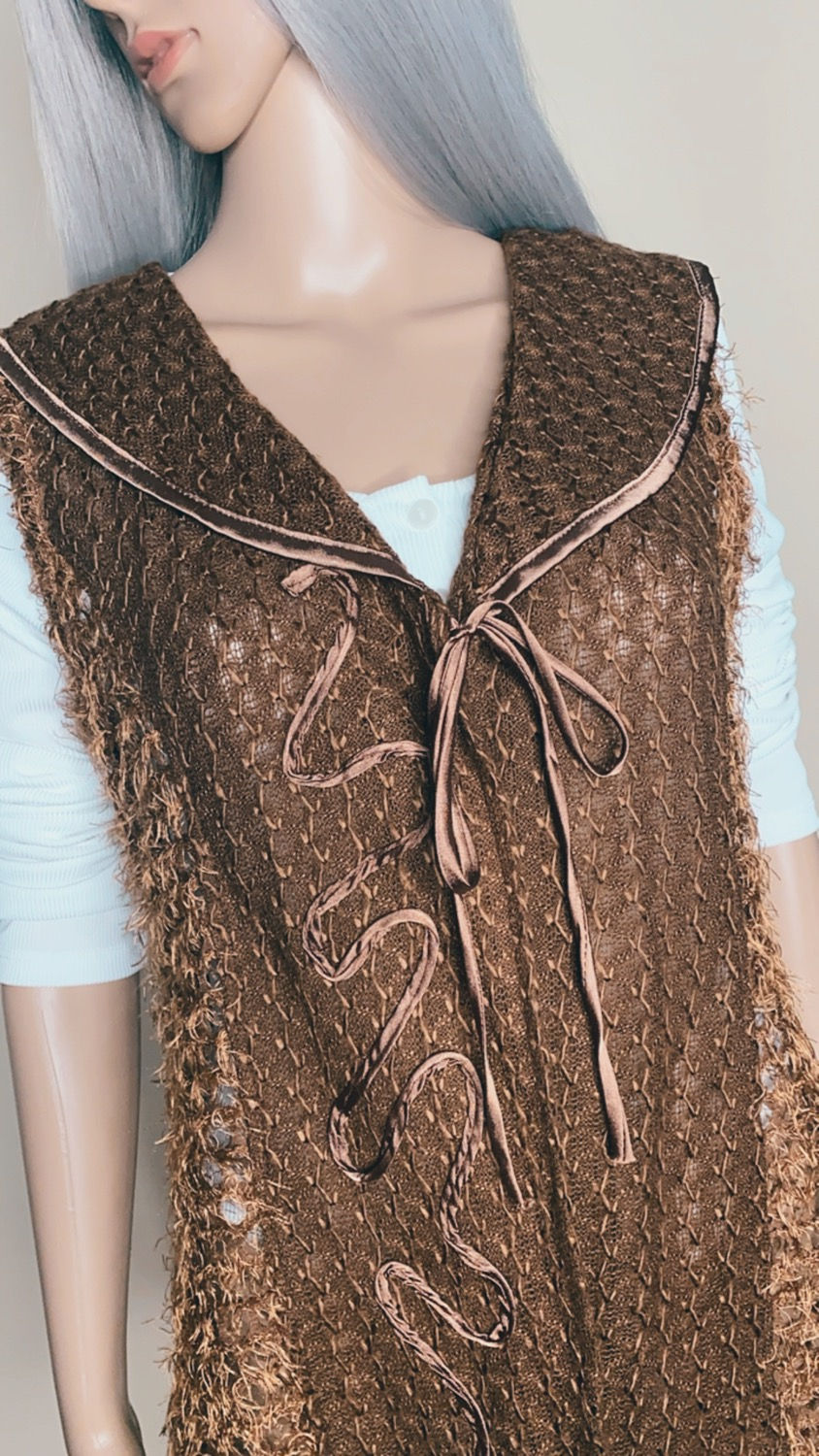 Thumbnail: Vest