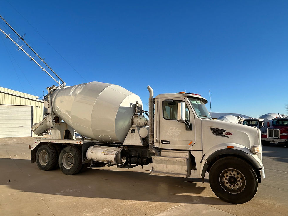 Thumbnail: (1) - 2016 Peterbilt 567 w/ 10.5 yd Con-Tech XD Mixer