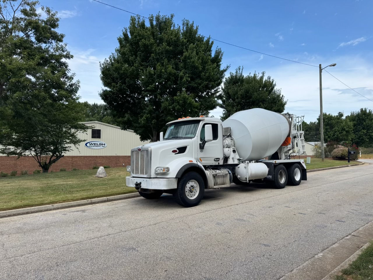 (1) - 2020 Peterbilt 567SBA w/ 10.5 Con-Tech Extreme Duty Mixer