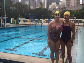 New cold swimmie friend in Hong Kong!
