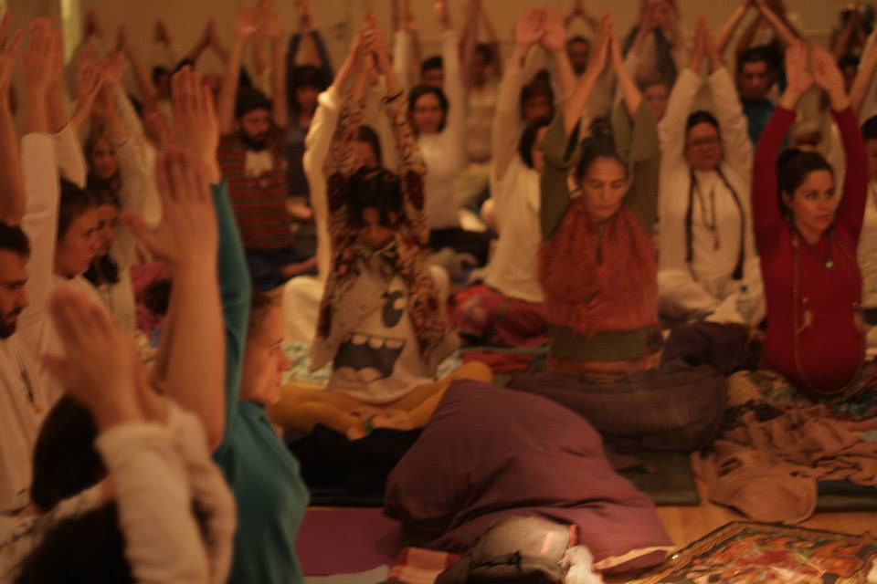 Puja Gong