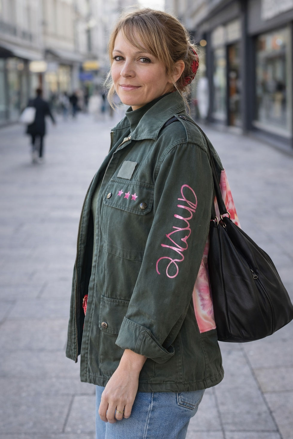 gros plan peinture veste militaire