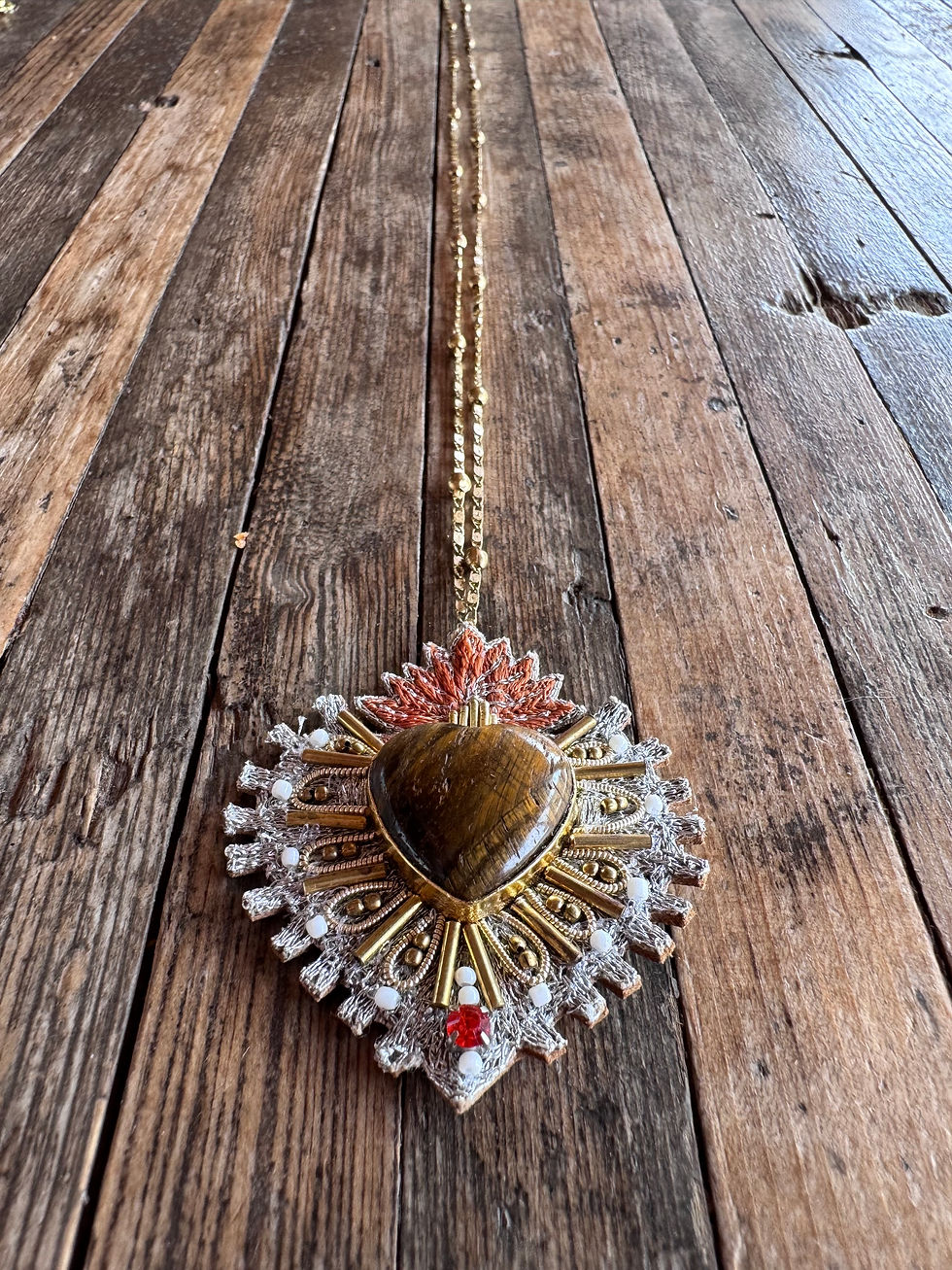 Miniature : collier coeur sacré pierre brune , Ldkorshop