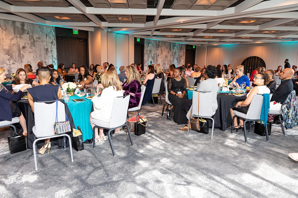 2023 NAWBO Gala-8923 (1).jpg
