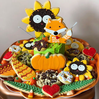 SDB Sunflower Fox Gourd Cake.jpg