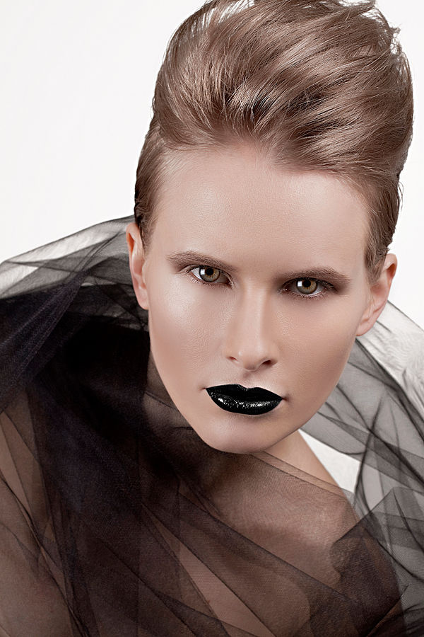 PAMBMAKEUP