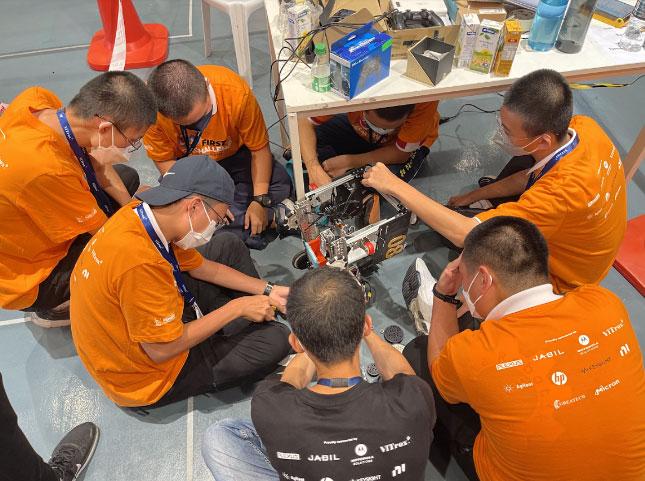 Students preparing their innovations