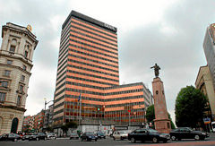 Aparece amianto en otras tres plantas del edificio BBVA en Bilbo.