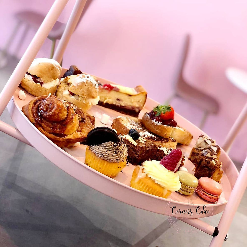 Hightea Corners Cake