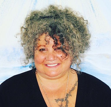 debbi_1.jpg