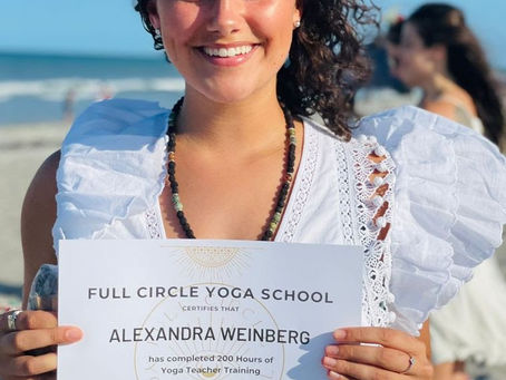 12 Reasons to Take an Online Yoga Teacher Training