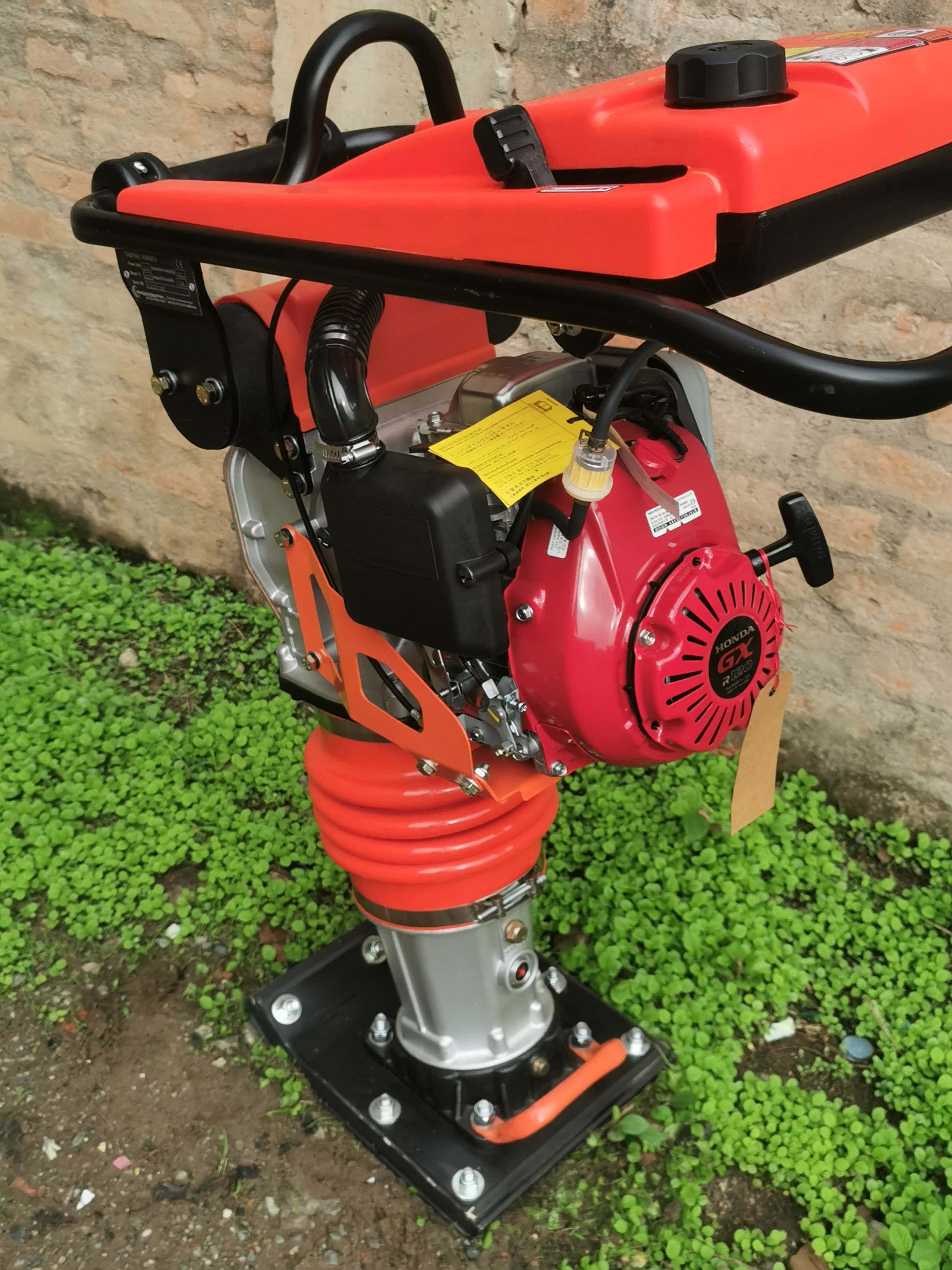 APISONADOR A GASOLINA