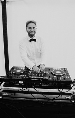 Robyn-and-Harrys-Halfmoon-Farm-Wedding--Jay-Anderson-Photography-and-Film-Midlands-796-172