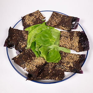 Raw Vegan Sushi Crackers w Stuff Avocado Dip