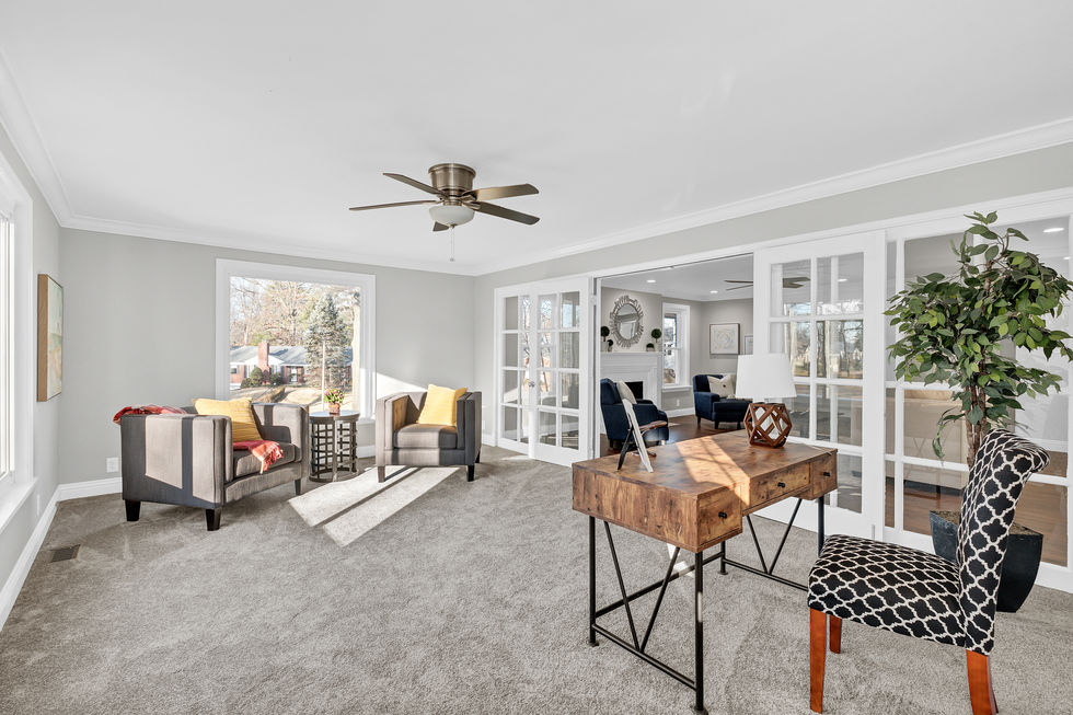 940 Golf Course Drive, University City, MO 63132-16