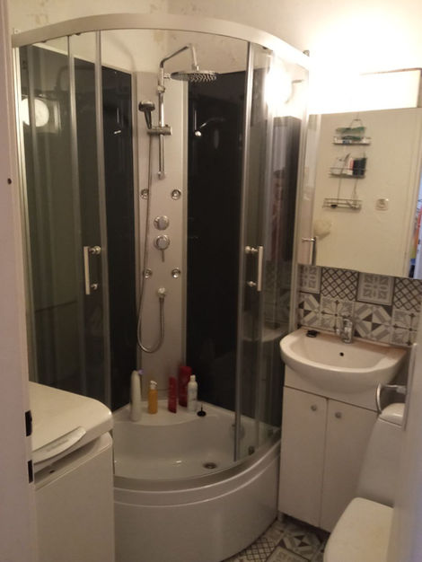 Zamontowana i podłączona kabina prysznicowa we Wrocławiu