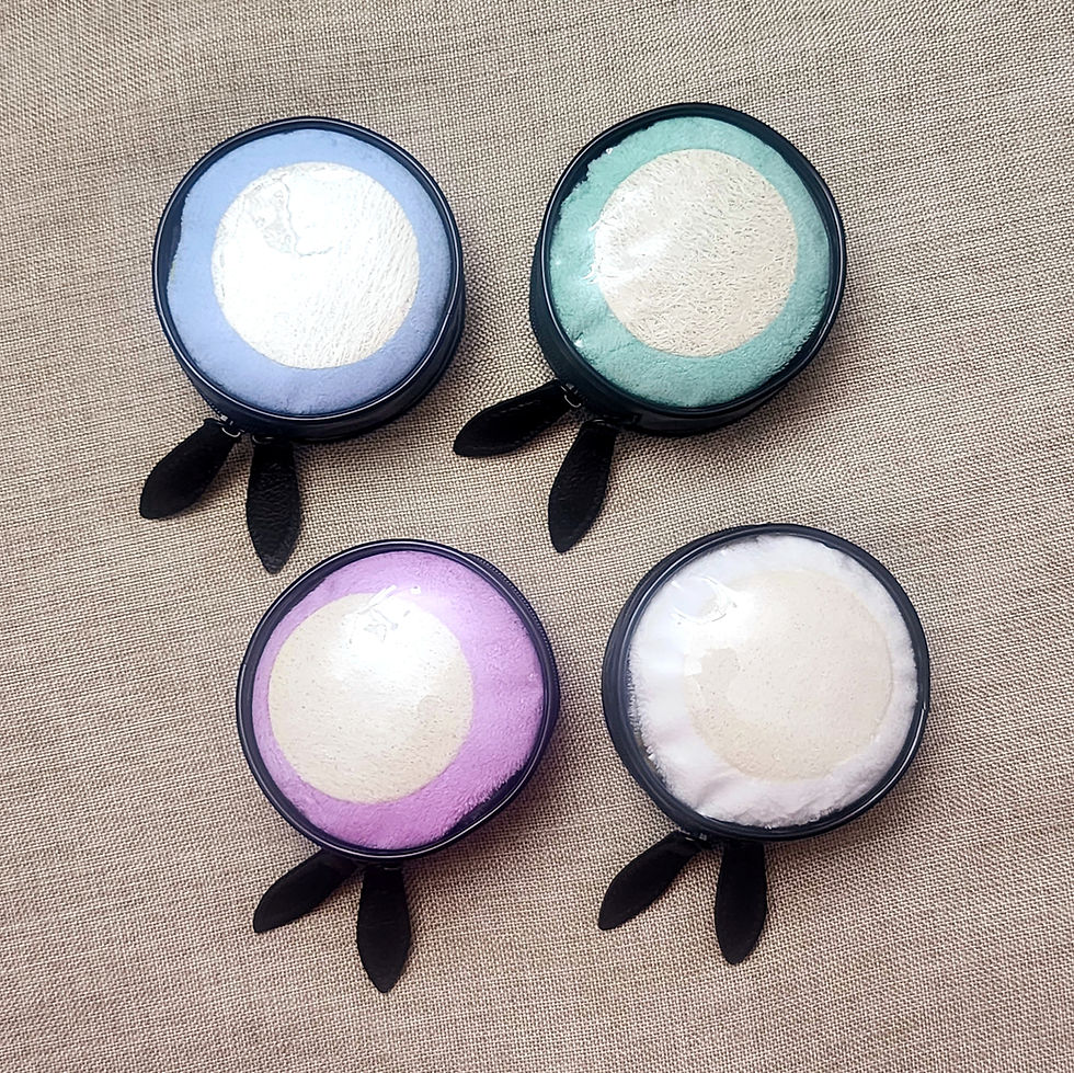 Thumbnail: Crystal Soap + Mini Star Lipsticks (A Set of 25)