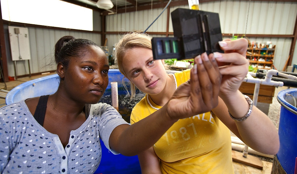 Aquaculture students at Florala school.