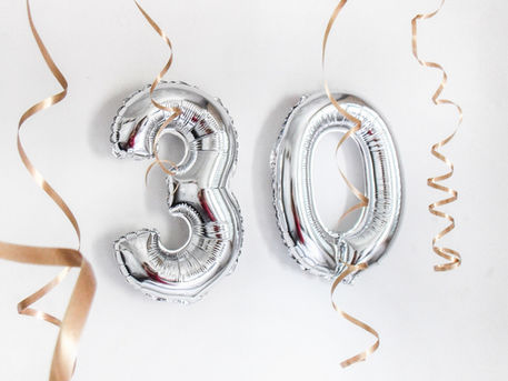 5 Amazing 30th Birthday Ideas 
