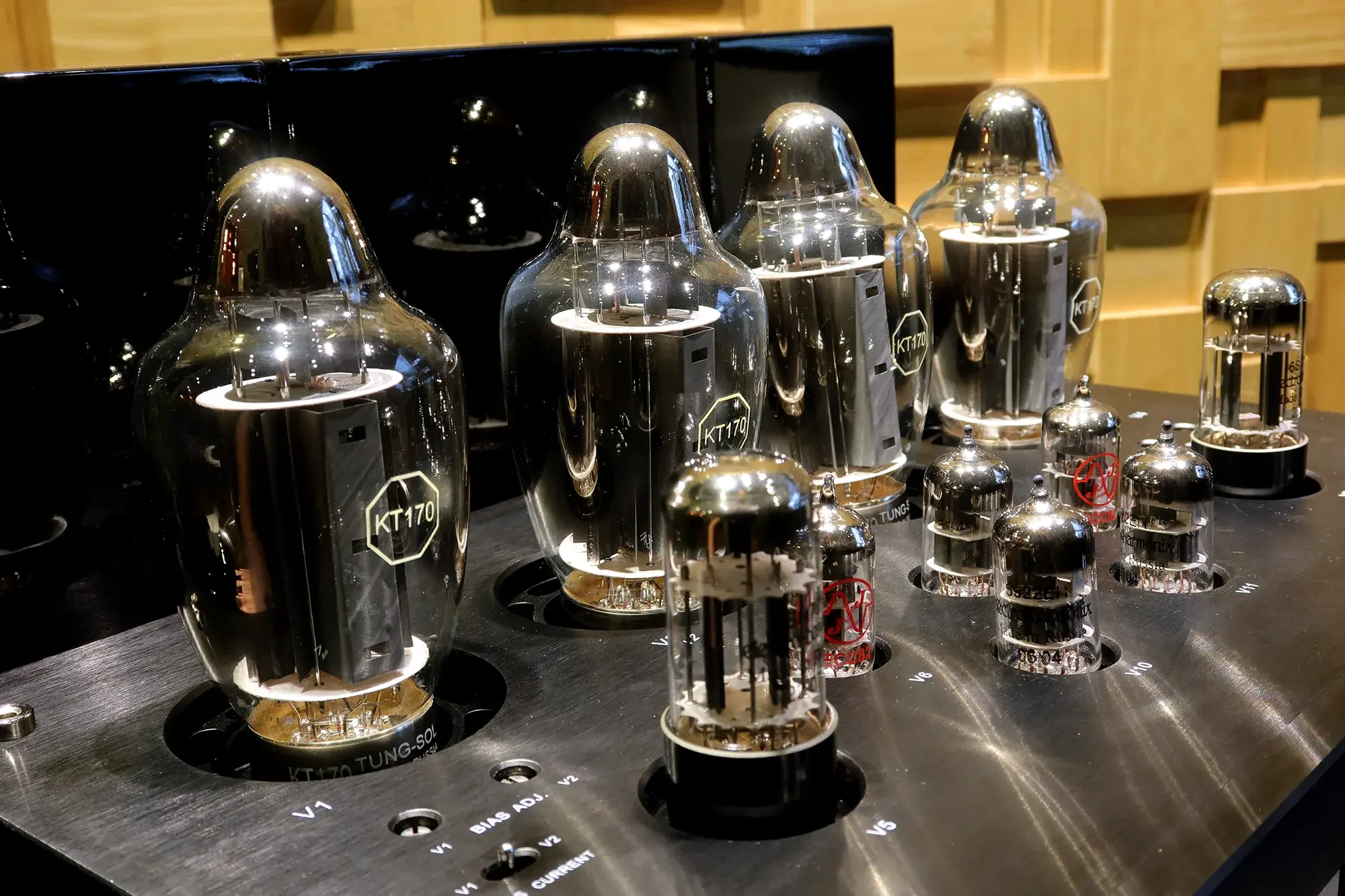 Line Magnetic mod LM-170IA
