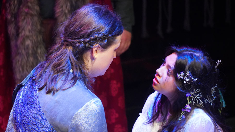 Gabrielle Ocampo as Ophelia