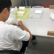 コツコツと仕上げる